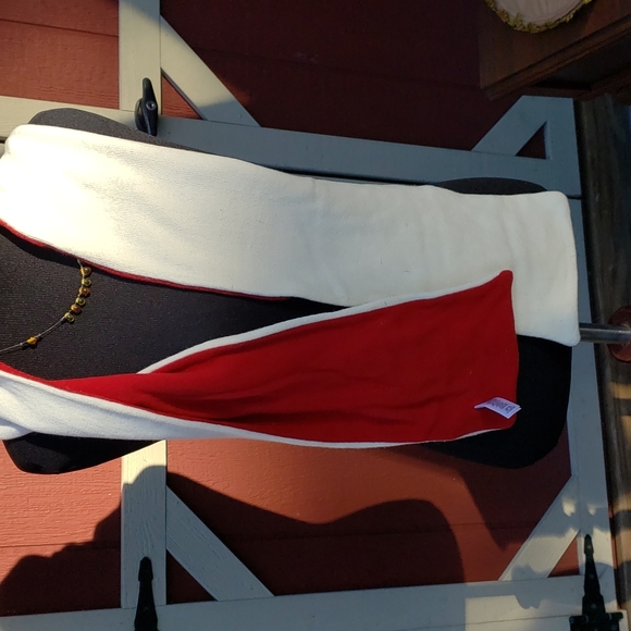 Beanie and Scarf Set - Picture 6 of 6